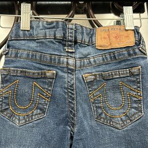 Boys True Religion Geno Relaxed Slim Jeans design Pockets Size 5 like new cond
